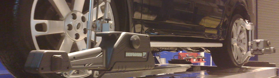 4 Wheel Alignment on Range Rover Sport by Moorfield Motor Services